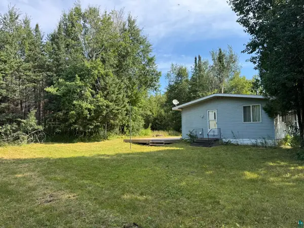 1838 Loop Rd, Two Harbors, MN 55616