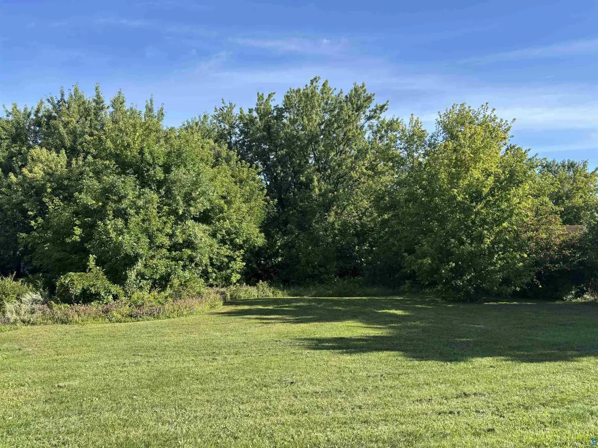 527 E Camp St, Ely, MN 55731 - #1