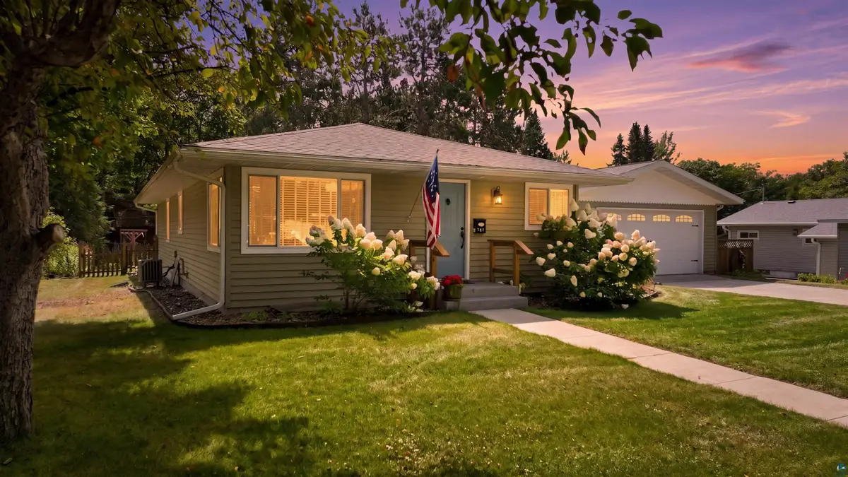 737 Lafollette St, Spooner, WI 54801 - #1