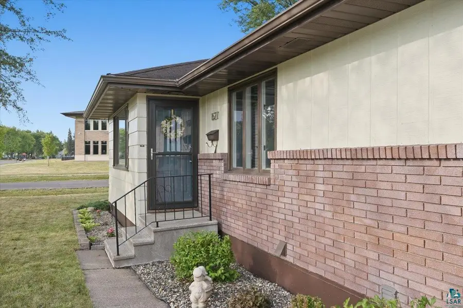1627 Missouri Ave, Superior, WI 54880 - #3
