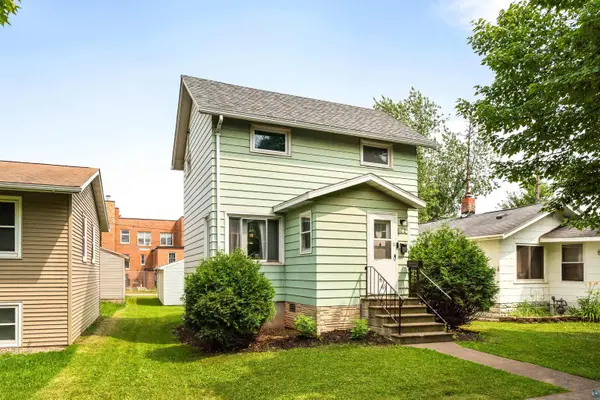 122 S 60th Ave W, Duluth, MN 55807