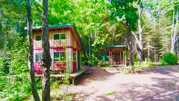 109 Sobanja Ln, Grand Marais, MN 55604