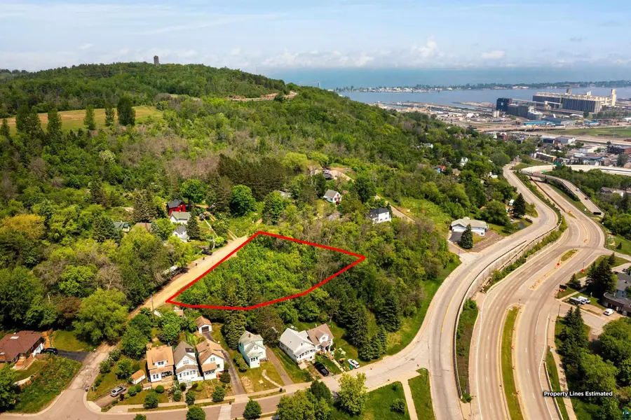 xxxx W 10th St, Duluth, MN 55806 - #2
