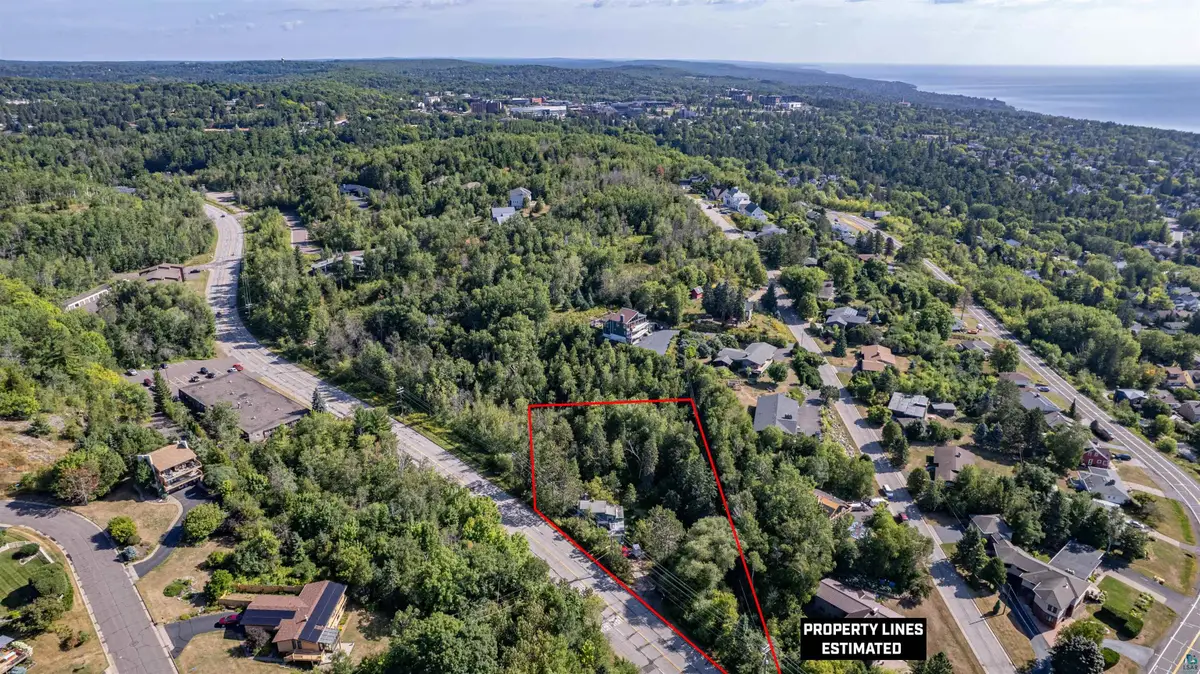 506 Kenwood Ave, Duluth, MN 55811 - #1