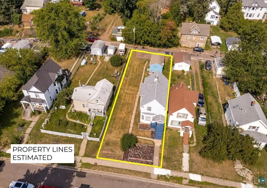 2413 W 7th St, Duluth, MN 55806 - #2