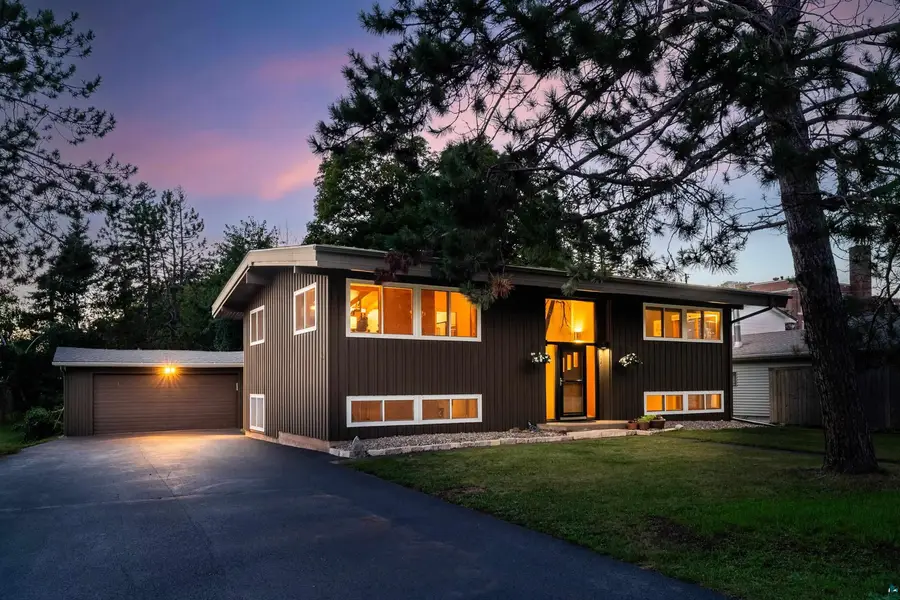 1727 Warren Ave, Duluth, MN 55811 - #3