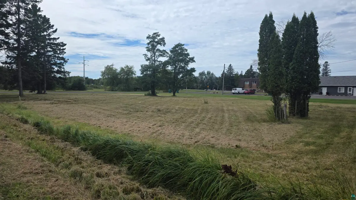 6823 & 6831 Ogden Ave, Superior, WI 54880 - #1