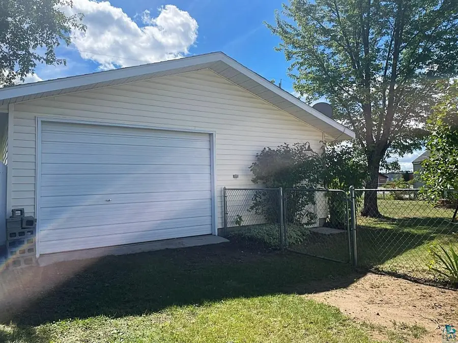 32 Astor Rd, Babbitt, MN 55706 - #3
