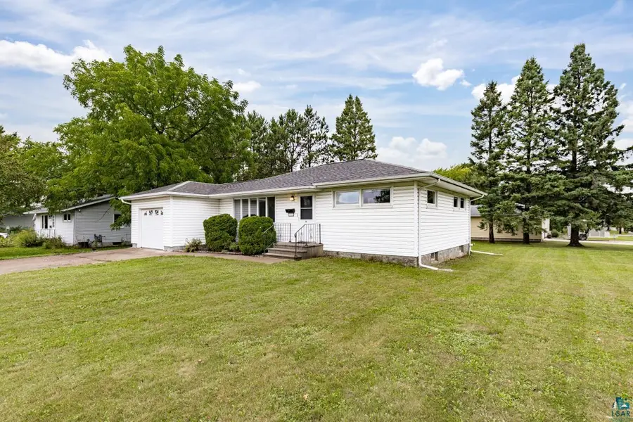 1107 Washington Ave, Cloquet, MN 55720 - #2