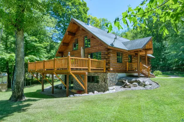 4613 N Lake Winter Rd, Winter, WI 54896