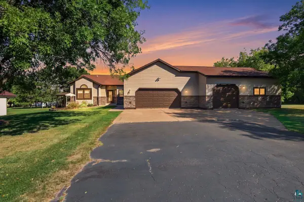 6 Victoria Ln, Ashland, WI 54806