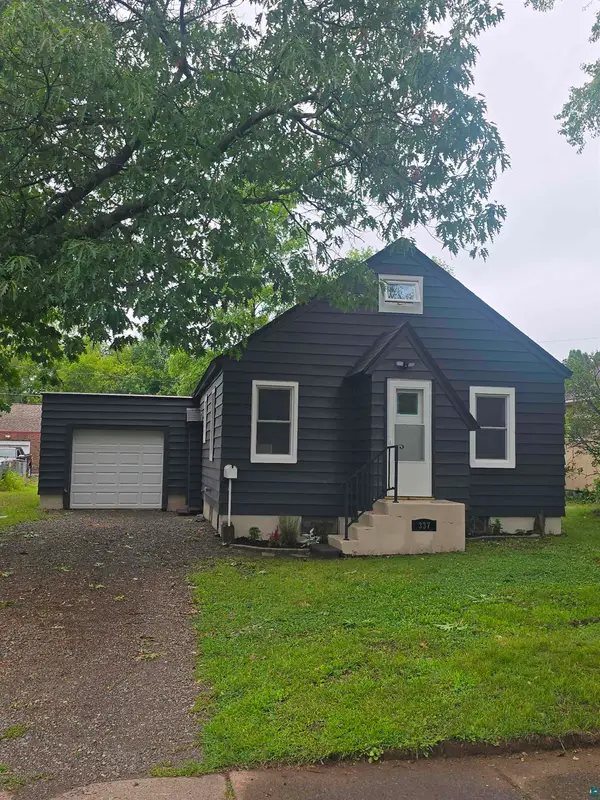 337 21st St, Cloquet, MN 55720
