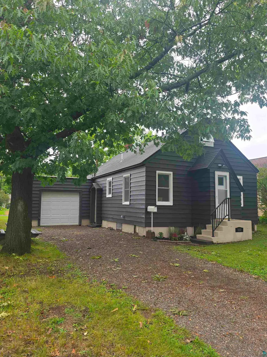337 21st St, Cloquet, MN 55720 - #2