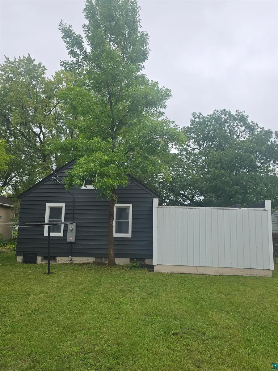 337 21st St, Cloquet, MN 55720 - #3