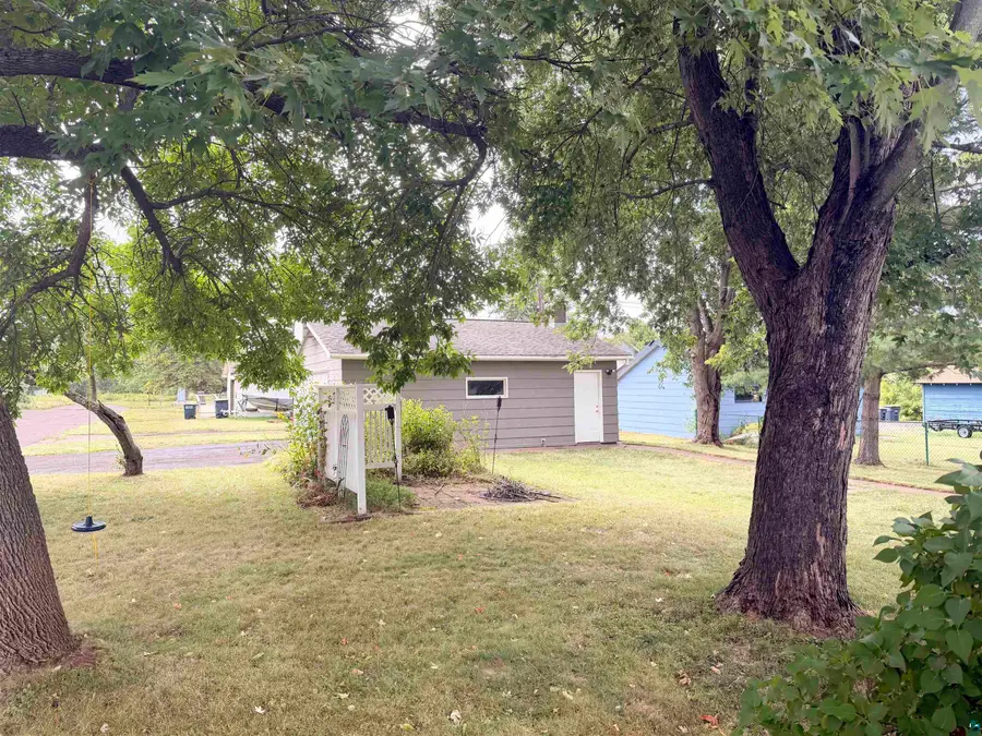 621 18th Ave W, Ashland, WI 54806 - #3