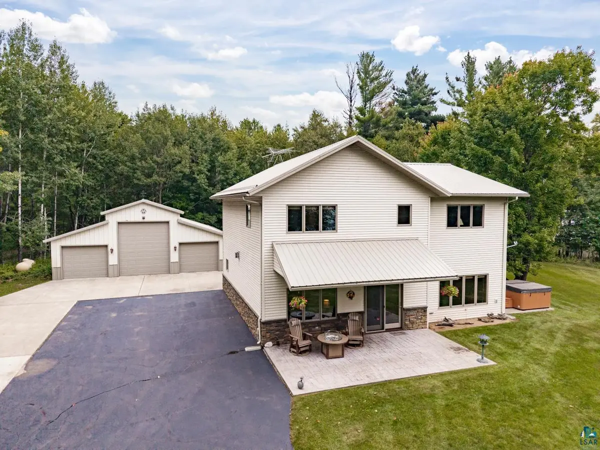 2000 Lakeview Dr, Carlton, MN 55718 - #1