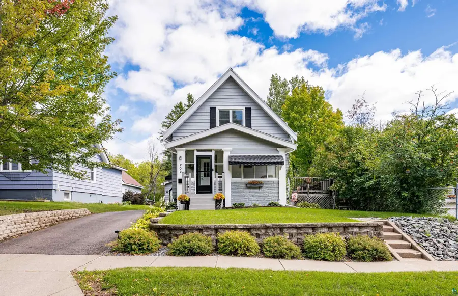 202 St. Paul Ave, Duluth, MN 55803 - #2