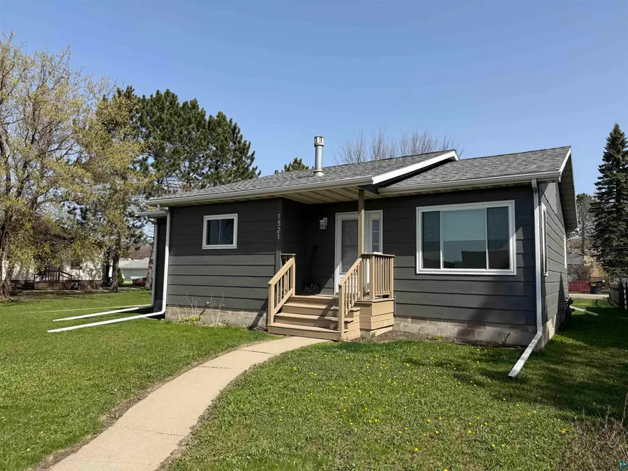 1321 S 13th St, Virginia, MN 55792 - #2