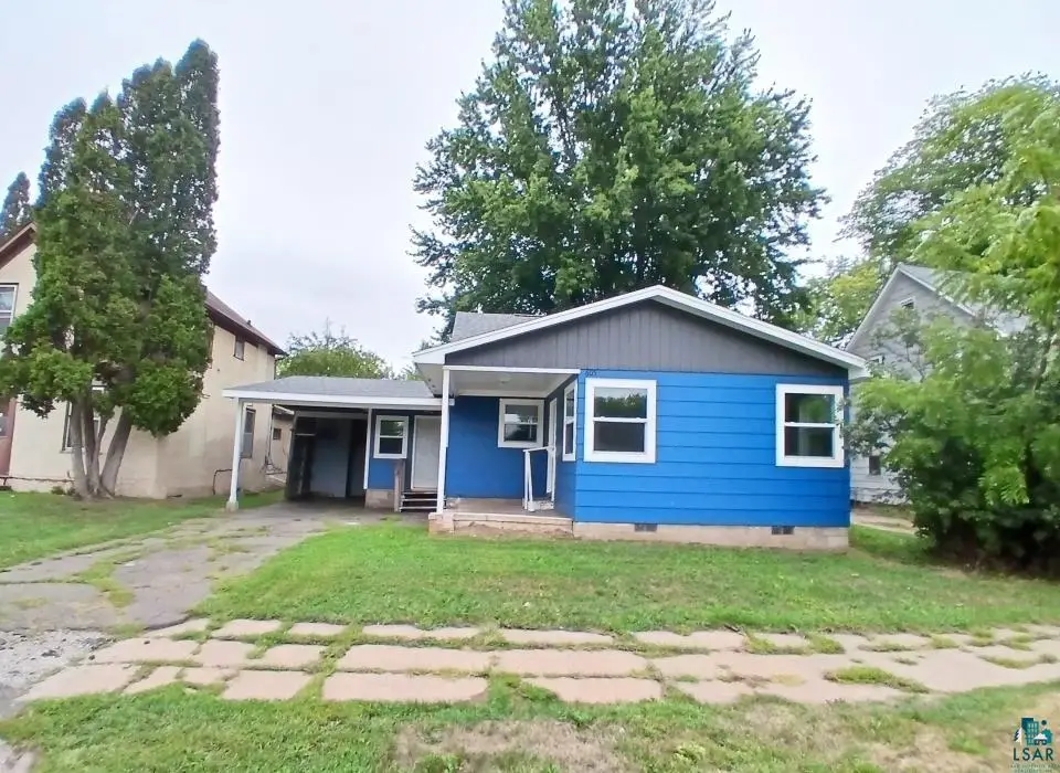 605 Commercial Ave, Sandstone, MN 55072 - #1