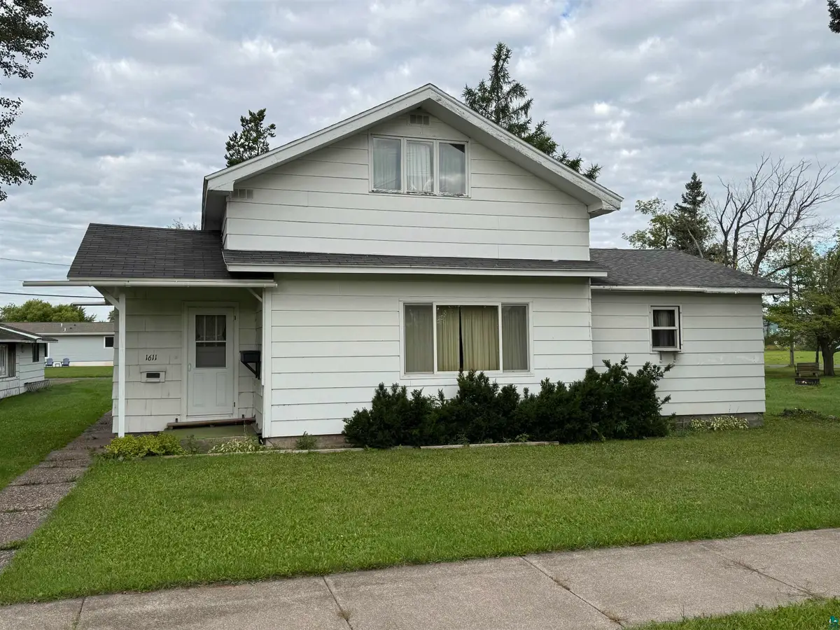 1611 Washington Ave, Superior, WI 54880 - #1