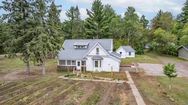9160 E Lake Ave, Solon Springs, WI 54873