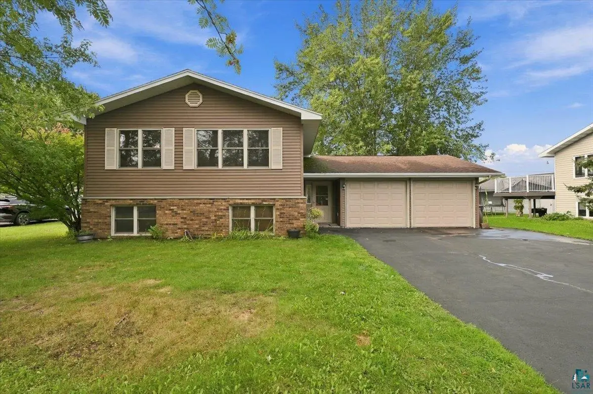 2010 E 10th St, Superior, WI 54880 - #1