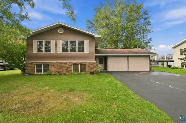 2010 E 10th St, Superior, WI 54880