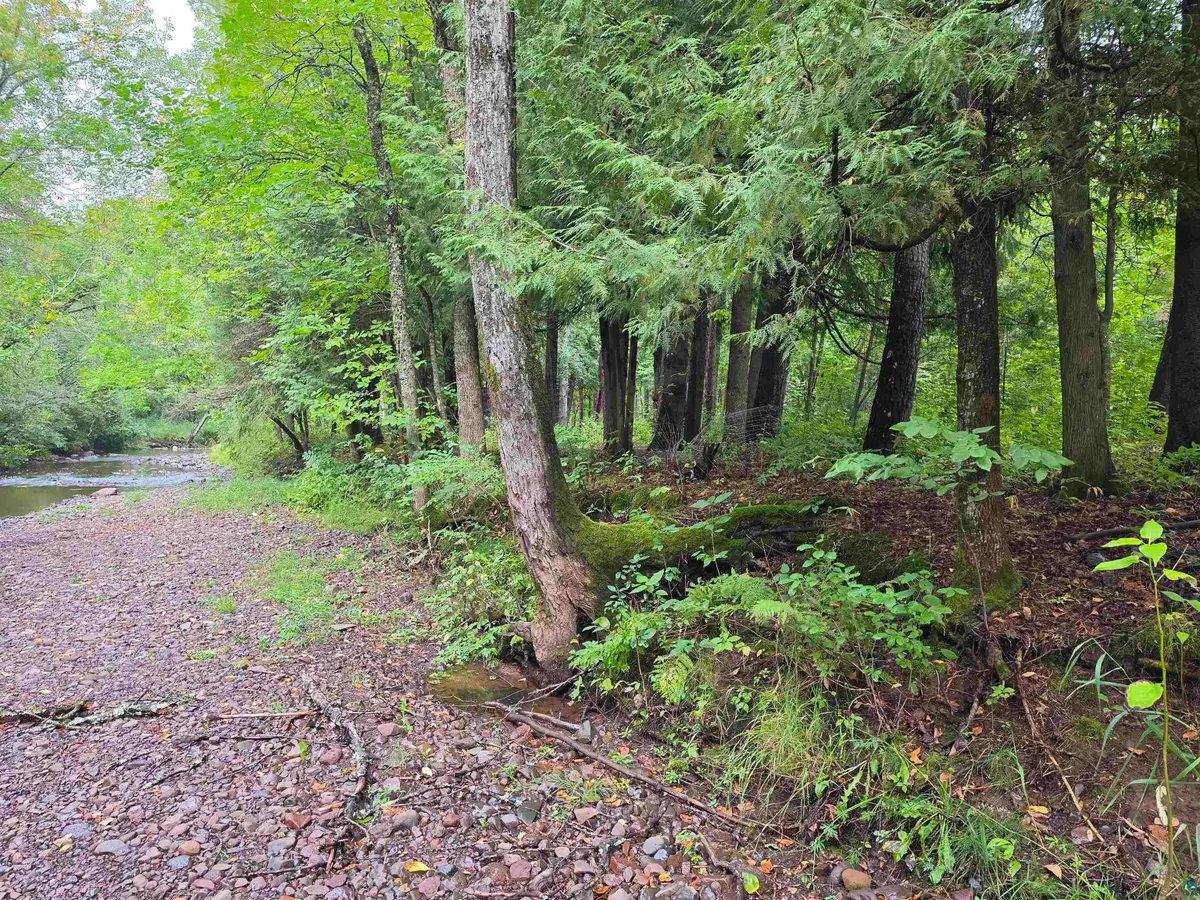 609x Bergquist Rd, Duluth, MN 55804 - #1