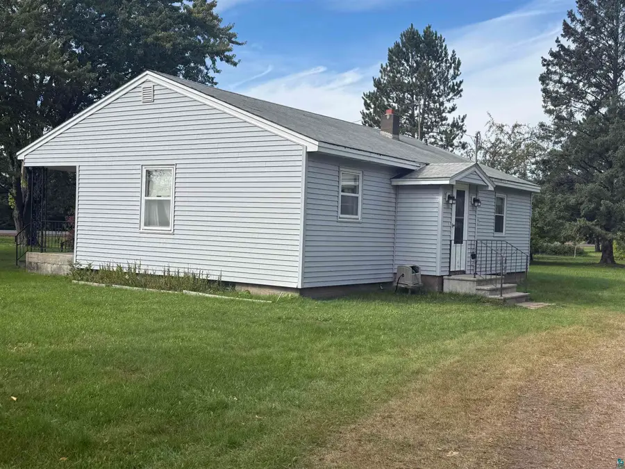 895 Cemetery Rd, Wrenshall, MN 55797 - #2