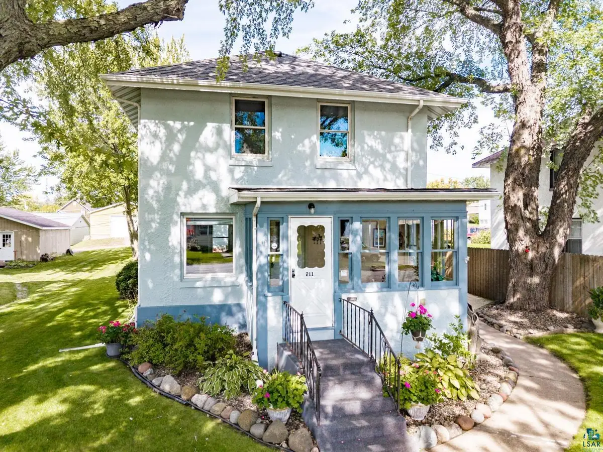 211 4th St, Proctor, MN 55810 - #1