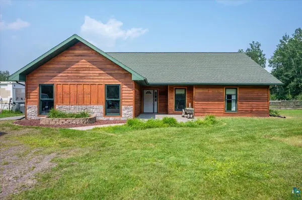 3155 Poplar Rd, Duluth, MN 55804