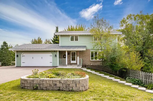 2524 Providence Rd, Duluth, MN 55811