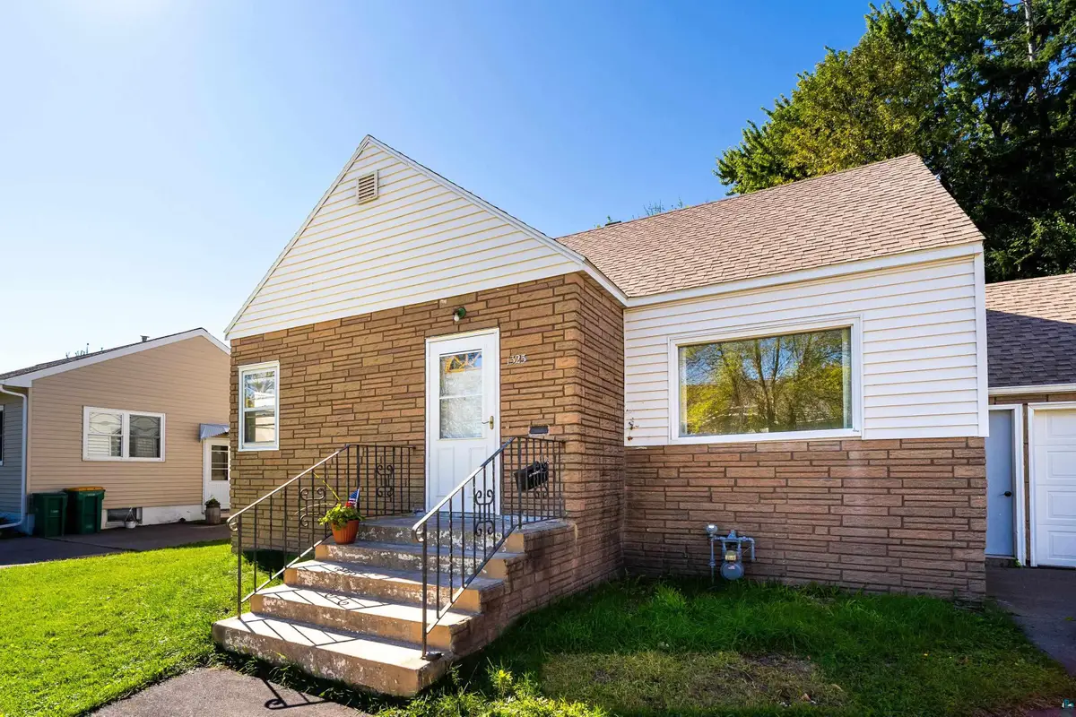 1323 90th Ave W, Duluth, MN 55808 - #1