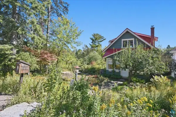 1612 E Skyline Pkwy, Duluth, MN 55805