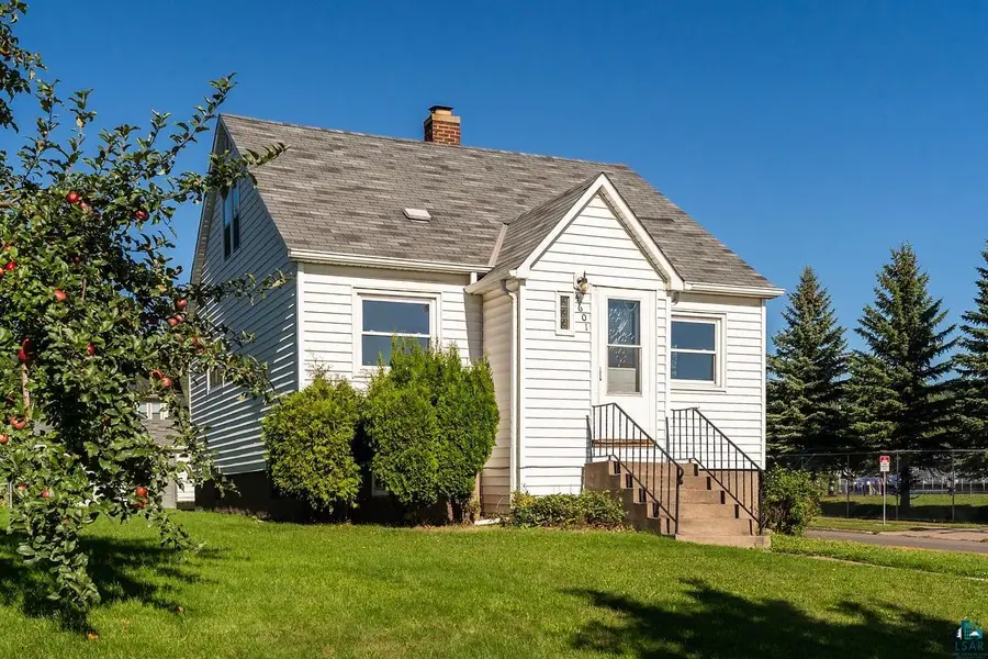 4601 W 4th St, Duluth, MN 55807 - #2