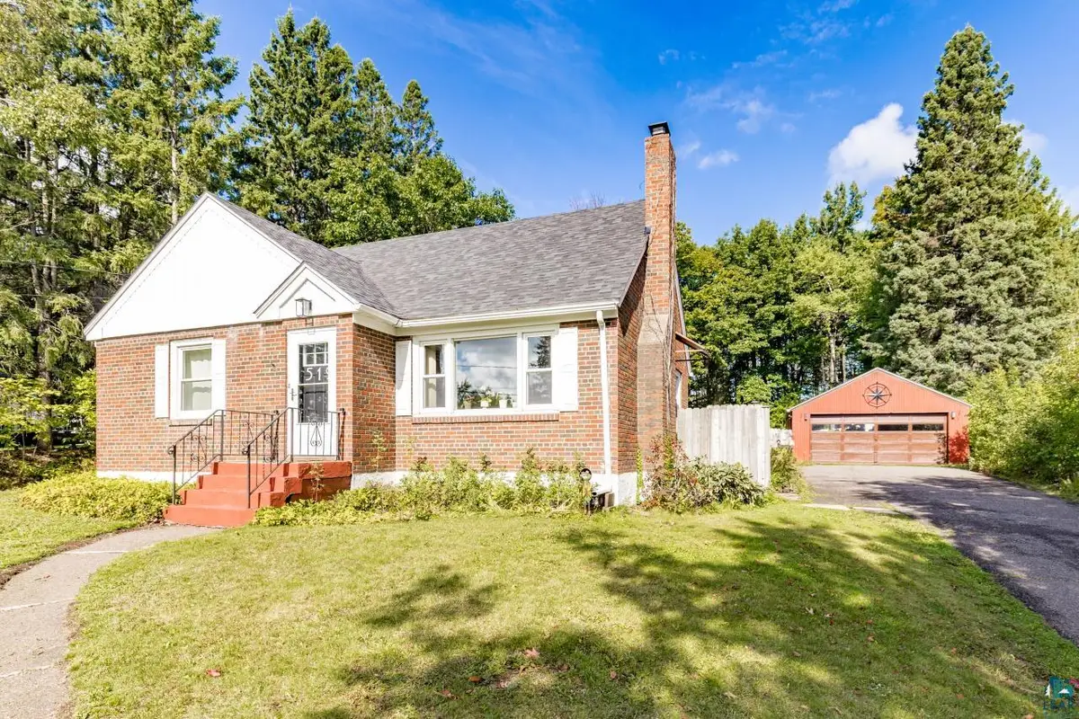 519 Anderson Rd, Duluth, MN 55811 - #1