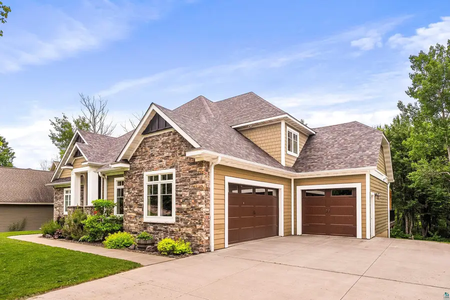 5028 White Pine St, Hermantown, MN 55811 - #2