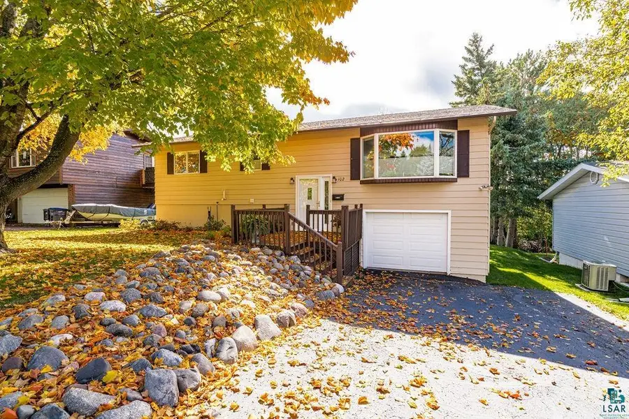 102 Northfield St, Duluth, MN 55803 - #2