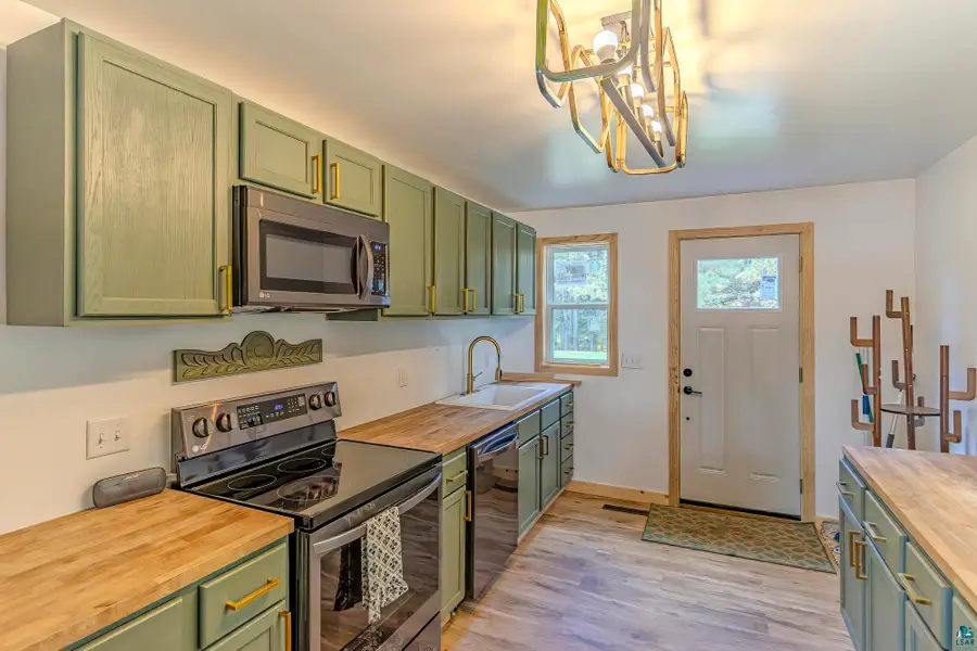 190 Onigum Tr, Ely, MN 55731 - #3