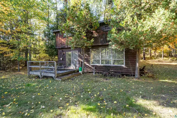 5222 Pontoon Bay Rd, Duluth, MN 55803