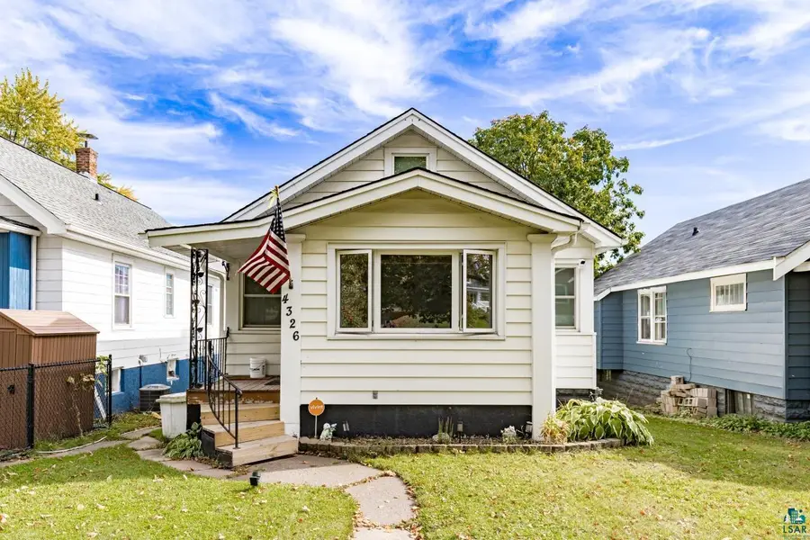 4326 W 8th St, Duluth, MN 55807 - #2