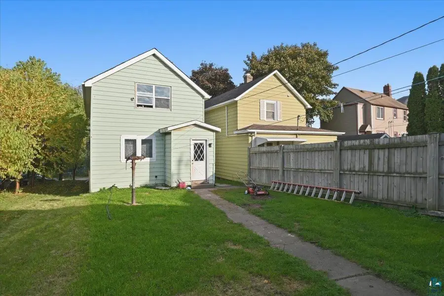 17 S 60th Ave W, Duluth, MN 55807-2154 - #2