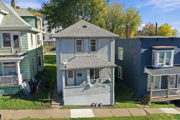 126 N 19th Ave W, Duluth, MN 55807
