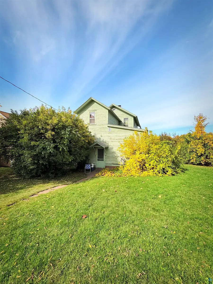 510 Lake Shore Dr W, Ashland, WI 54806 - #3