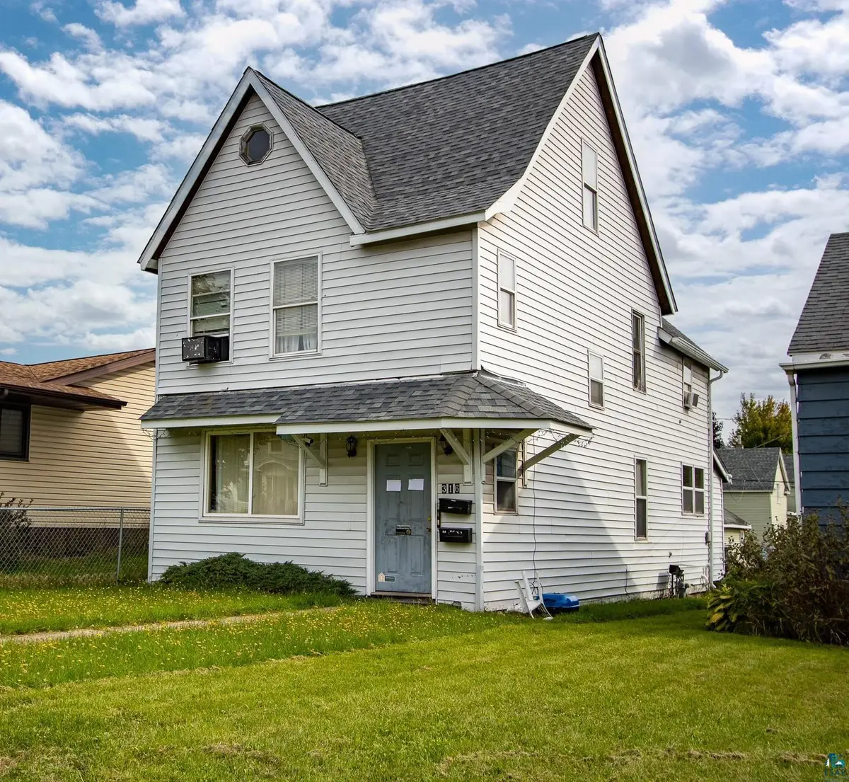 316 N 61st Ave W, Duluth, MN 55807 - #1