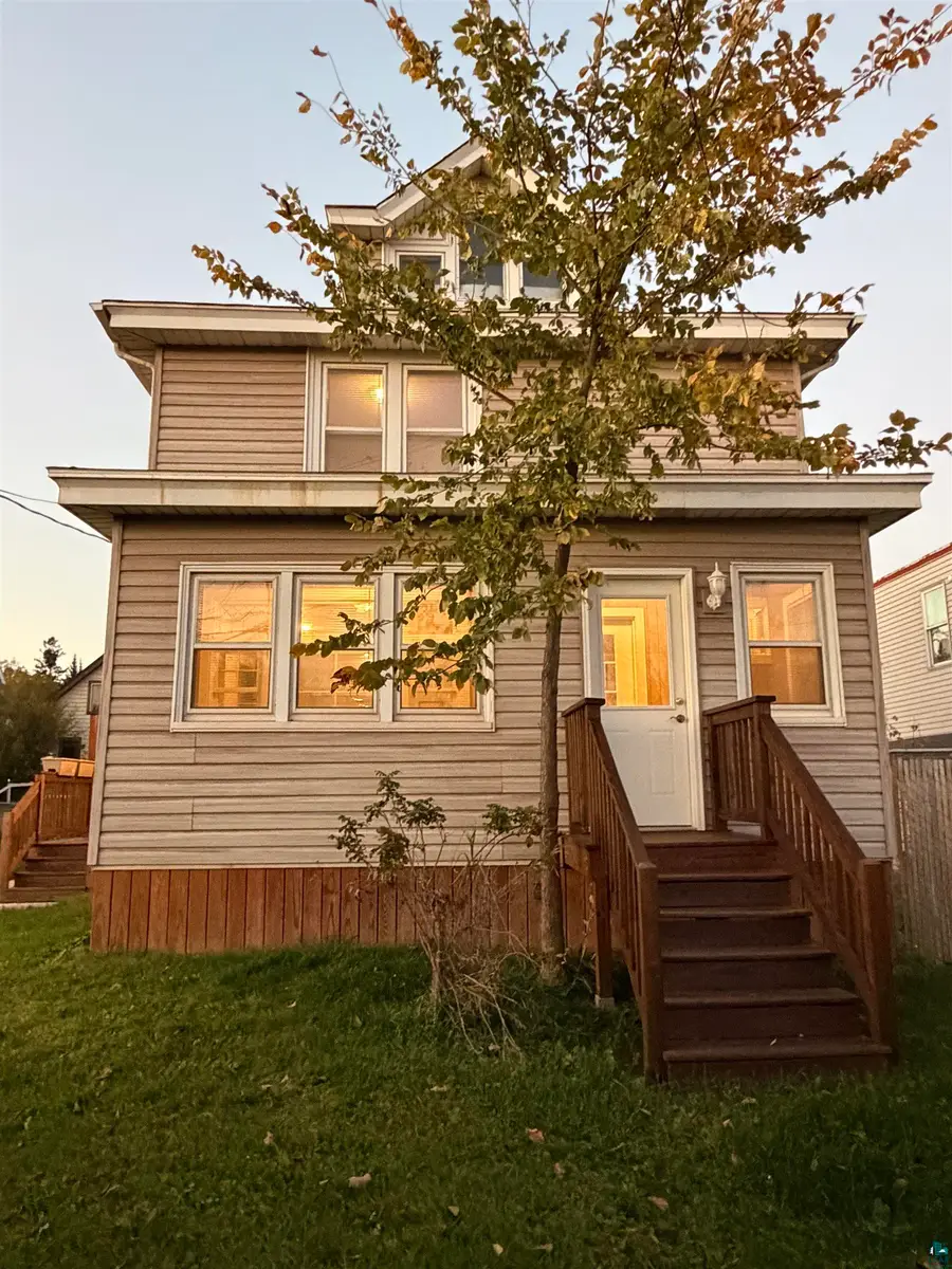 3105 W 3rd St, Duluth, MN 55806 - #2