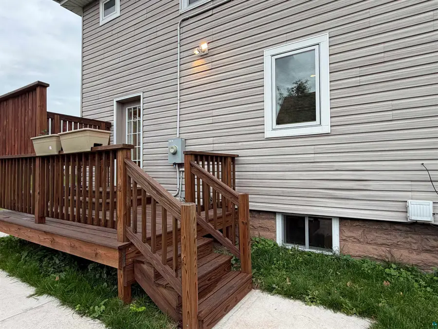 3105 W 3rd St, Duluth, MN 55806 - #3