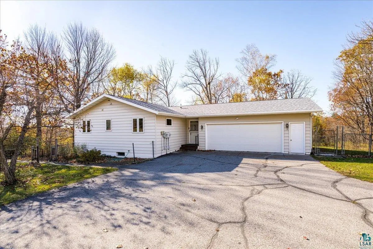 2149 W Chub Lake Rd, Carlton, MN 55718 - #1