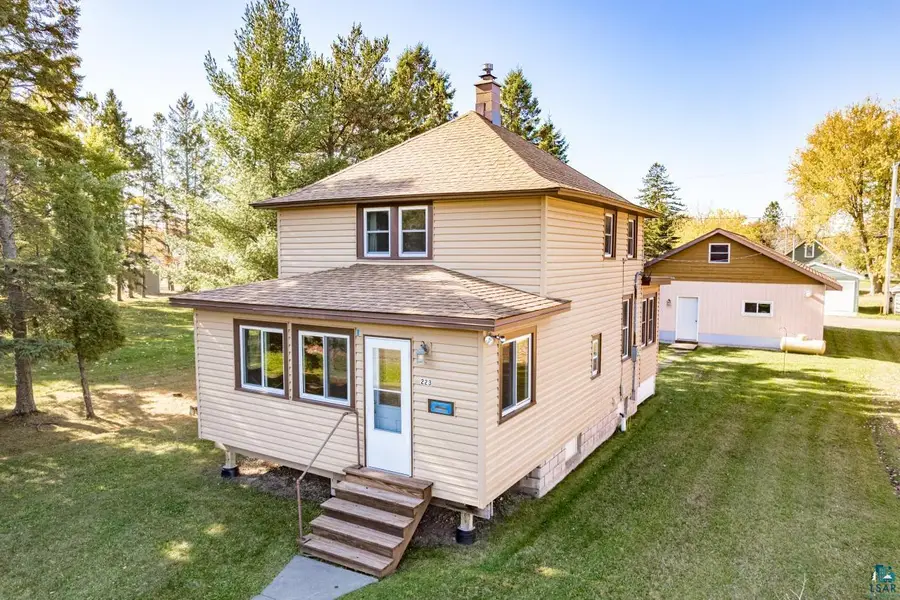 223 97th Ave W, Duluth, MN 55808 - #2