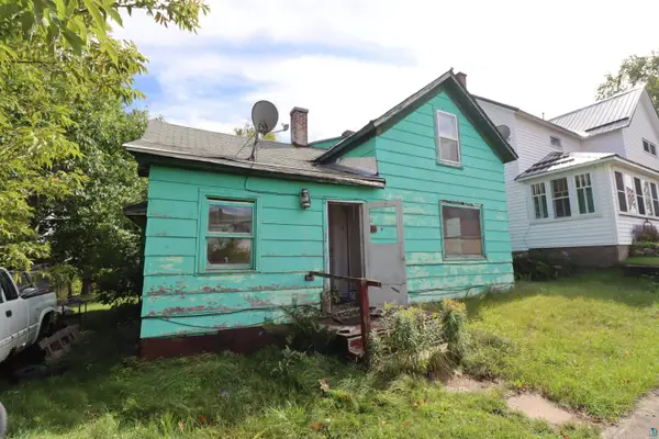 68 S Water St, Glidden, WI 54527